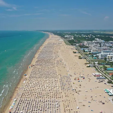 Bright Flat Next To Pineda - Beahost * Bibione
