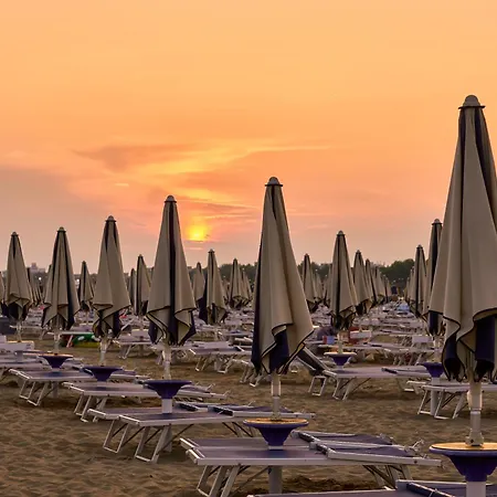 Bright Flat Next To Pineda - Beahost Bibione